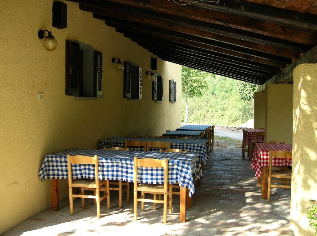 Agriturismo Orsaiola Urbania Exterior photo